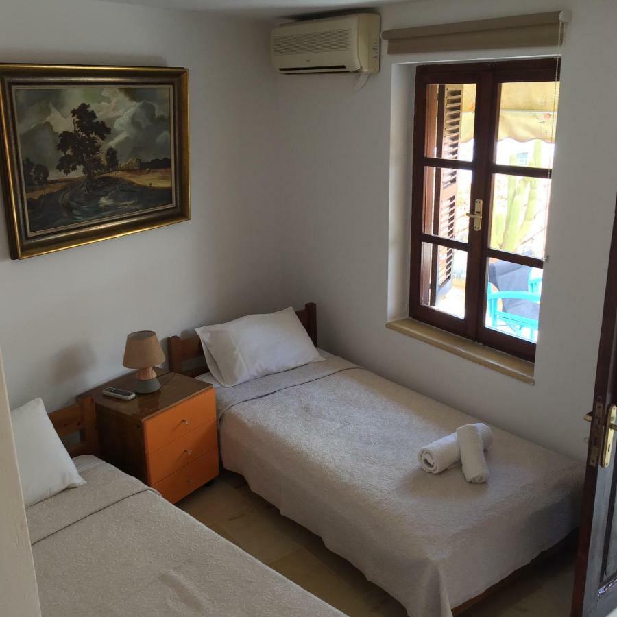 Rania'S House Villa Hydra  Luaran gambar